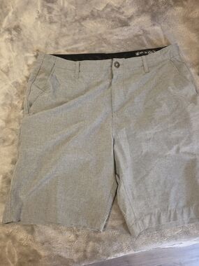 Volcom Men's Light Gray Flat Front Shorts